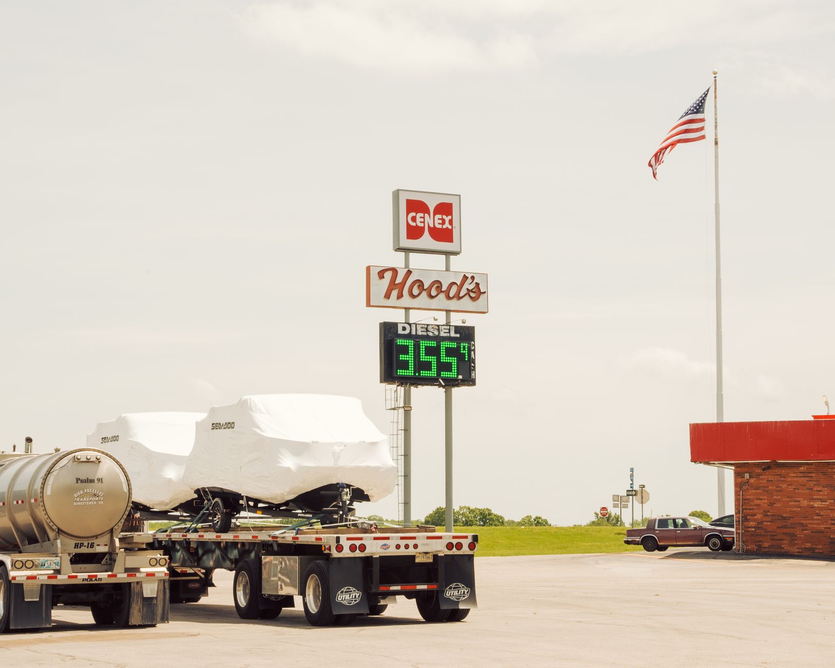 Rekordne cene benzina tokom prazničnog vikenda u SAD