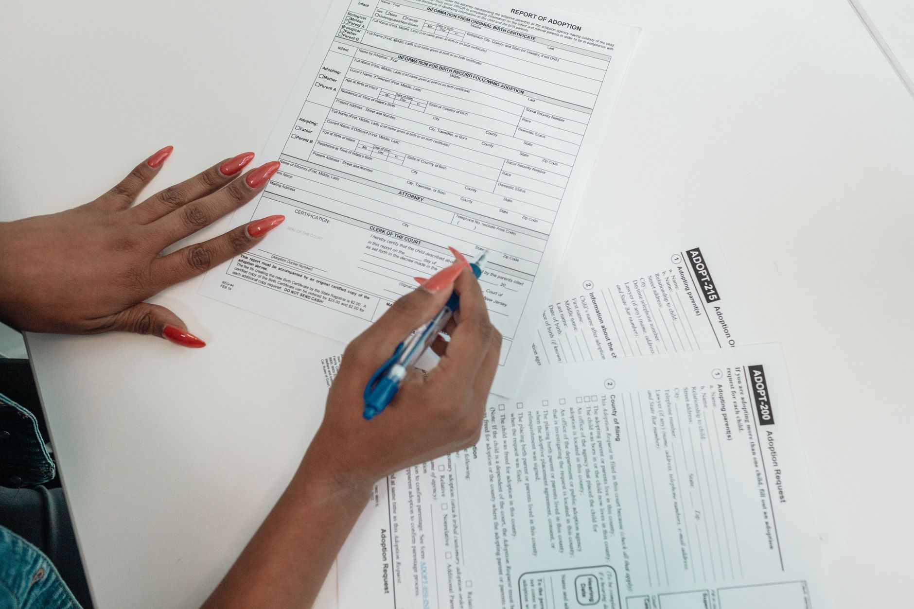 USCIS može da traži kreditne izveštaje sponzora zelene karte