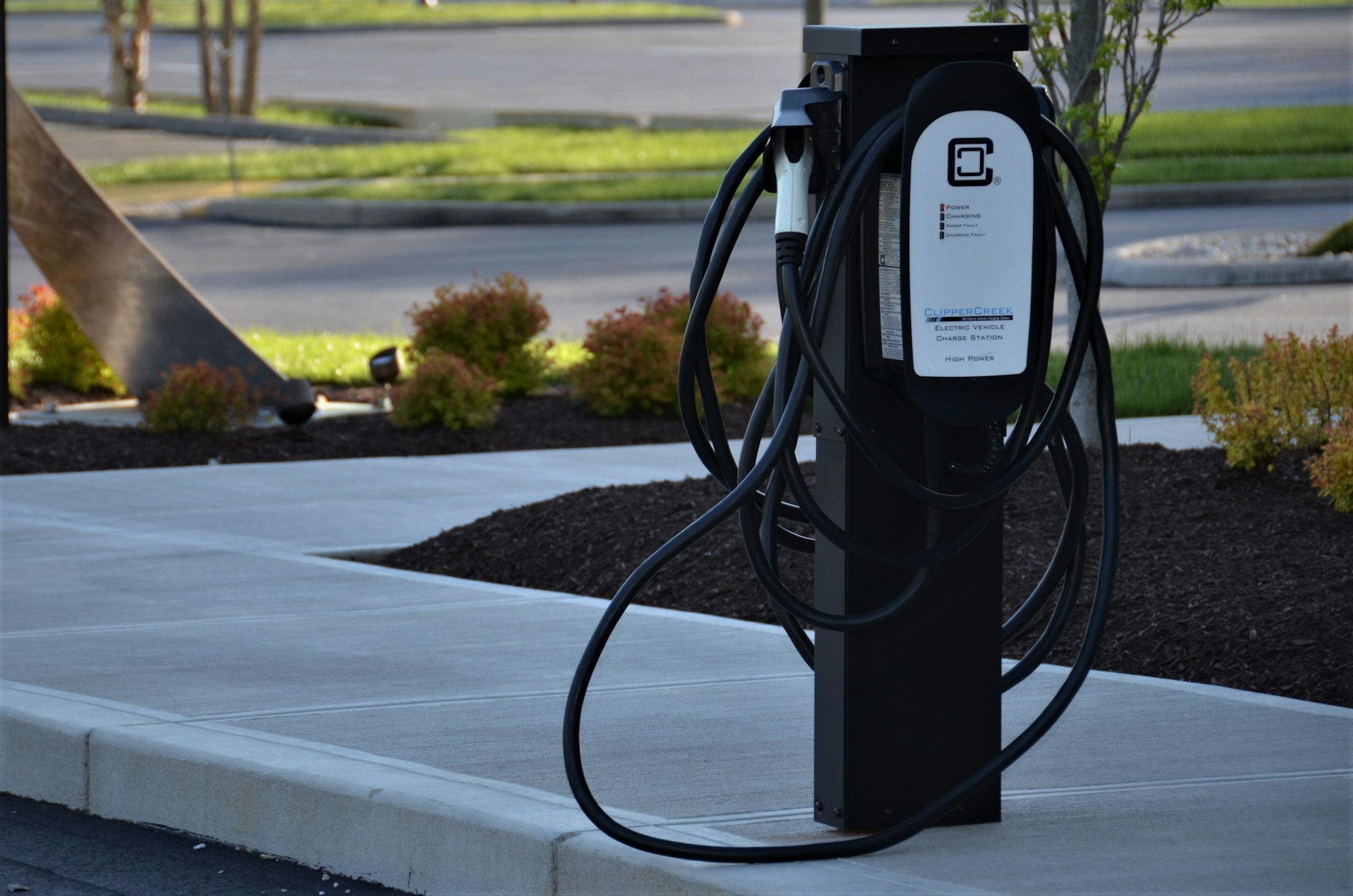 Aurora i Charger: dogovor o nameri za 500 kamiona ka cilju od 30.000 - Balkan Truckers US